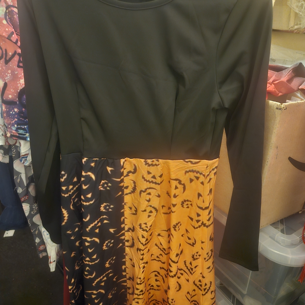 Elegant Black and Orange Patterned Dress Halloween